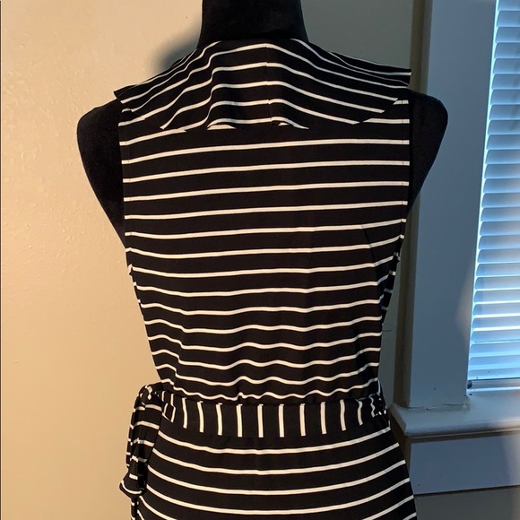 BANANA REPUBLIC black and white striped wrap dress - Picture 5 of 8